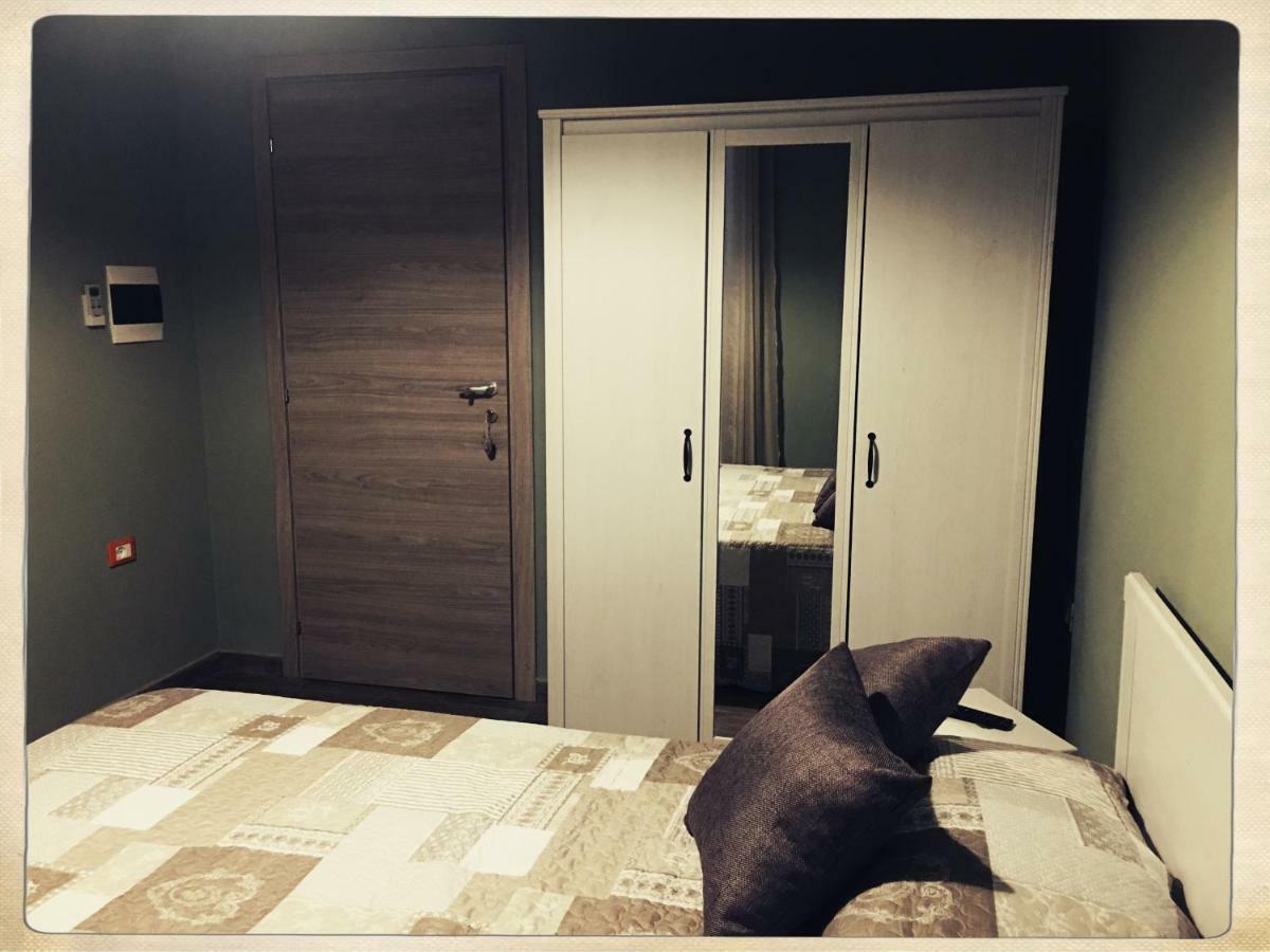 The Hive Stefy'S Apartment Иглесиас Екстериор снимка